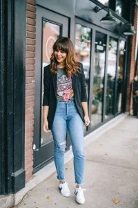 Damen-Unterjacke und personalisiertes T-Shirt: die Lösung, die Sie nicht erwarten.